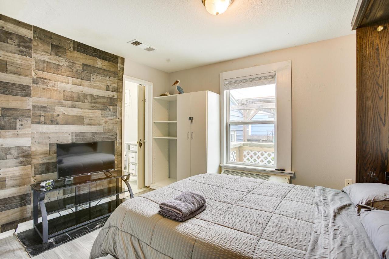 Galveston Cottage About 1 Mi To Beach Pet Friendly! Exterior photo