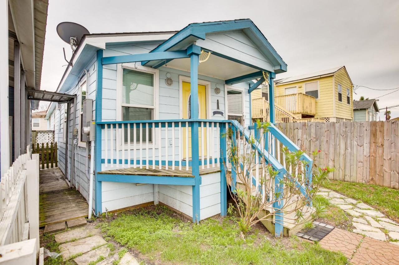 Galveston Cottage About 1 Mi To Beach Pet Friendly! Exterior photo